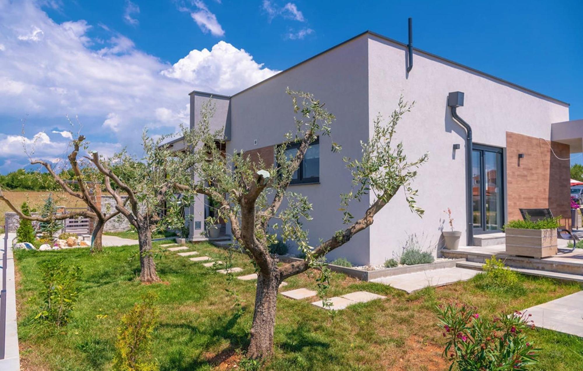 Villa Lily Galizana Exterior photo